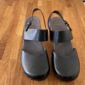 Dansko clog
